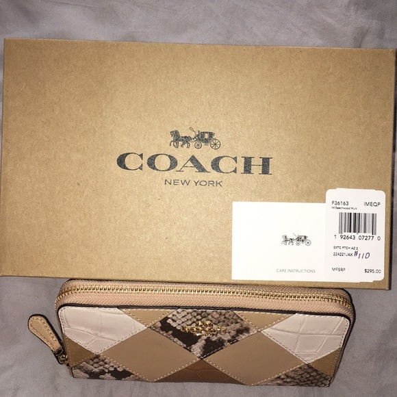 Coach wallet - Picture 2 of 3